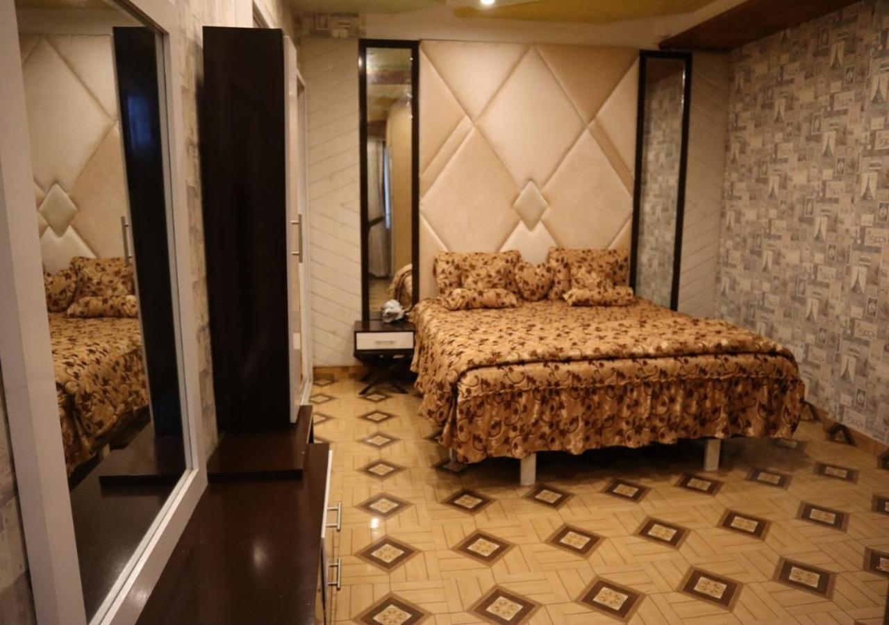 Burj Al Bahria Town Luxury Suites Lahore Exterior photo