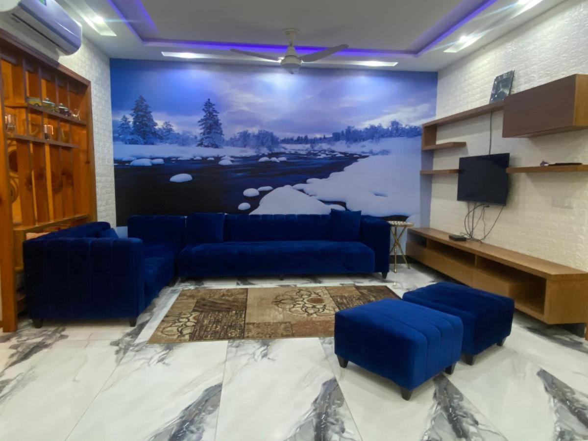 Burj Al Bahria Town Luxury Suites Lahore Exterior photo