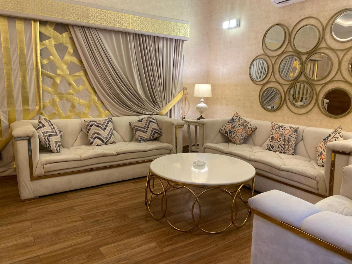 Burj Al Bahria Town Luxury Suites Lahore Exterior photo